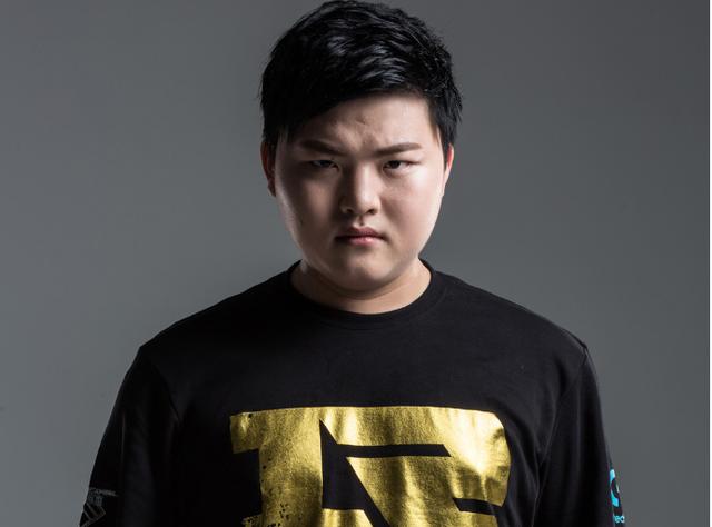 B8 将以替补身份参加 CS Asia Championships