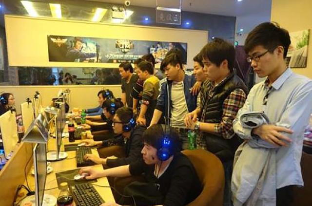 karrigan ： 我们发现了一些 DNA ，我不知道这是否会导致冠军